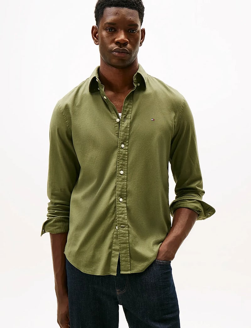 Tommy Hilfiger - FLEX FLANNEL SOLID RF SHIRT - basic skjortor - battle green - 0