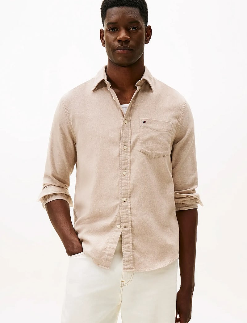 Tommy Hilfiger - FLANNEL DOBBY RF SHIRT - flanellskjortor - coastal taupe - 0