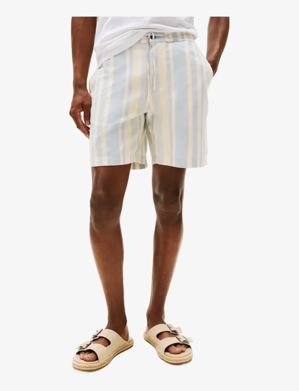 Tommy Hilfiger - MERCER 7INCH MULTI STRIPE YD - casual shorts - breezy blue / ivory petal - 1