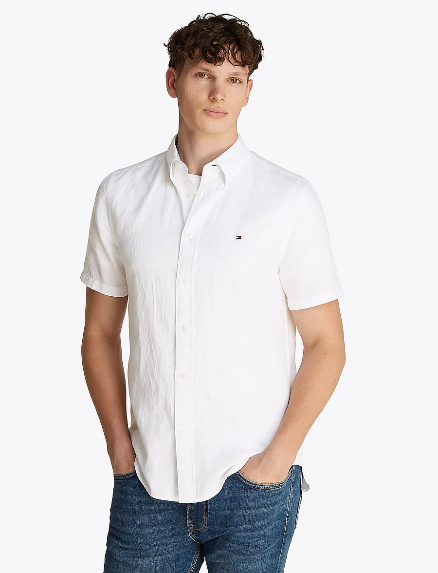 Tommy Hilfiger - LINEN BLEND SOLID SS RF SHIRT - short-sleeved shirts - th optic white - 0