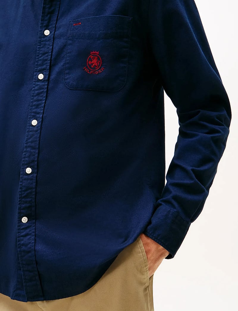 Tommy Hilfiger - BRUSHED OXF CREST POCKET SHIRT - basic skjorter - preppy navy - 4
