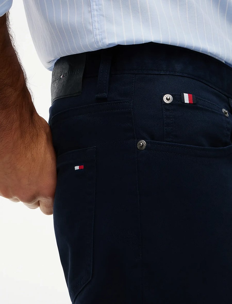 Tommy Hilfiger - DENTON 5PKT ESSENTIAL TWILL - casual byxor - navy blue - 4