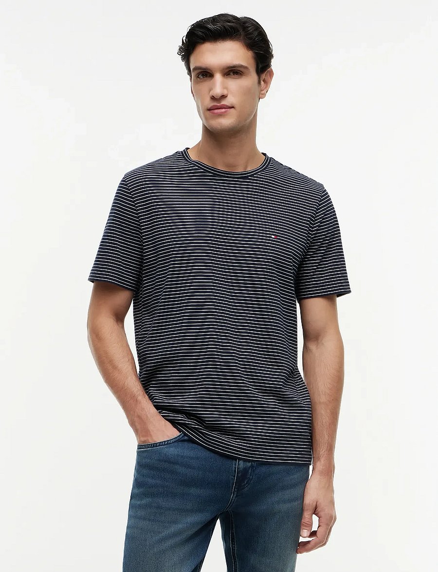 Tommy Hilfiger - ESS SEASONAL REG FIT STRIPE TEE - short-sleeved t-shirts - desert sky ecru stripe - 0