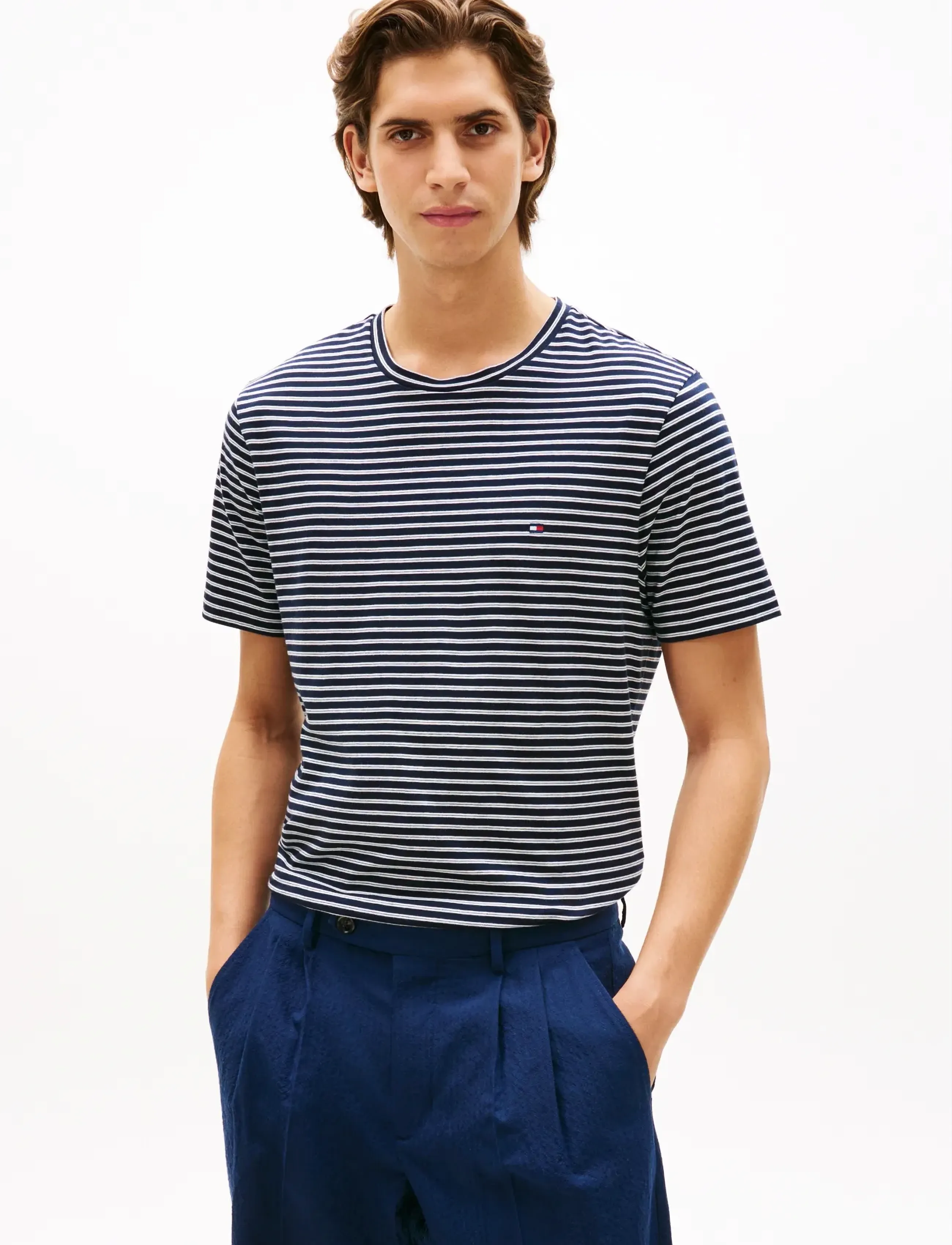 Tommy Hilfiger ESS SEASONAL REG FIT STRIPE TEE - Deals - DESERT SKY   ECRU STRIPE / navy