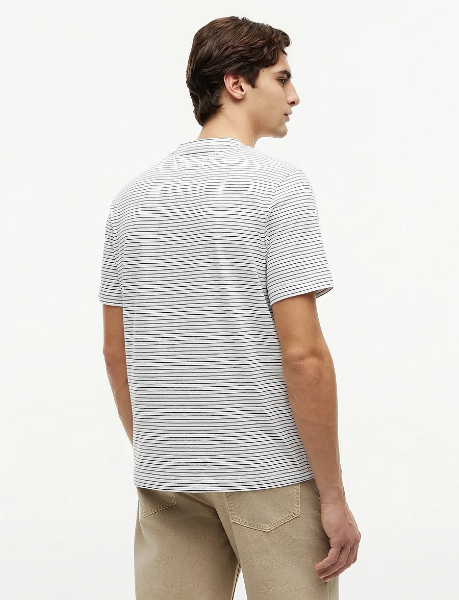 Tommy Hilfiger - ESS SEASONAL REG FIT STRIPE TEE - short-sleeved t-shirts - ecru desert sky stripe - 2
