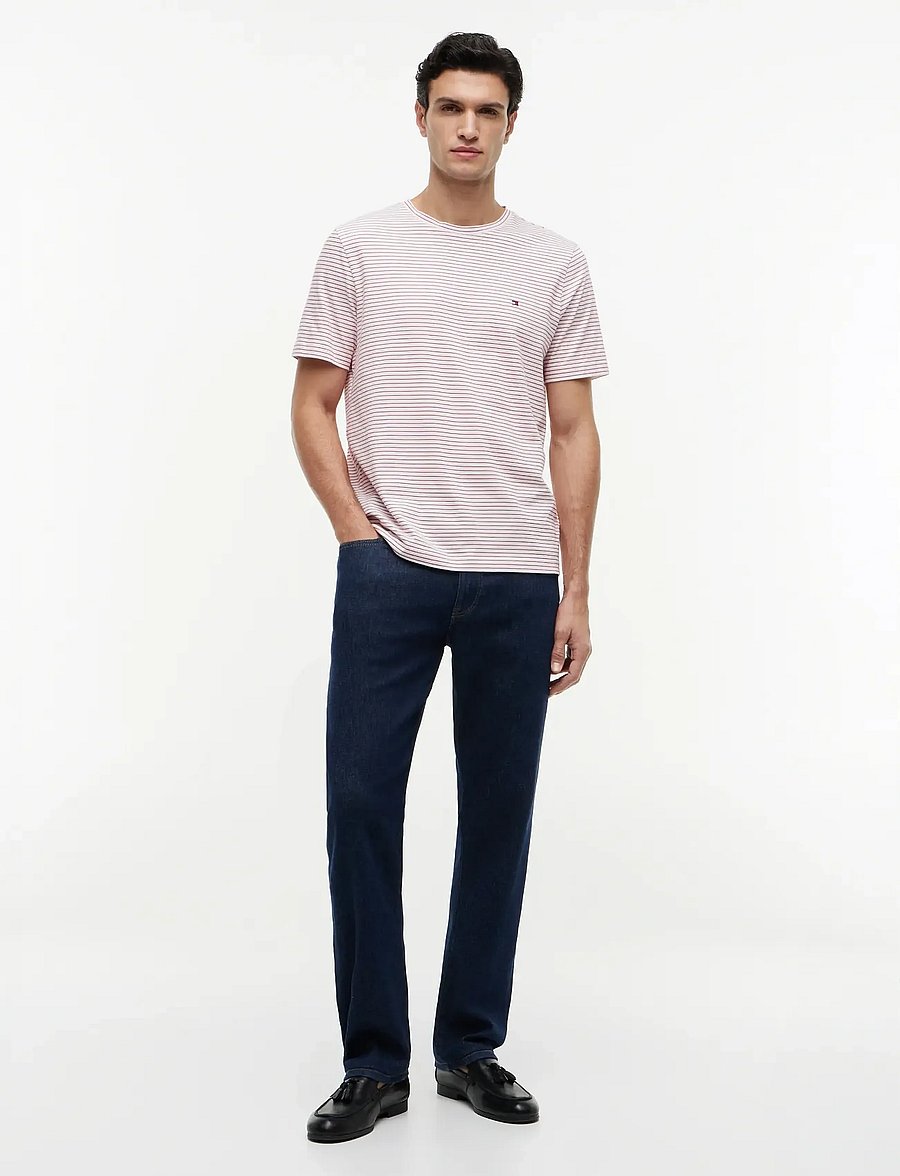 Tommy Hilfiger - ESS SEASONAL REG FIT STRIPE TEE - kurzärmelige t-shirts - ecru medium red stripe - 4