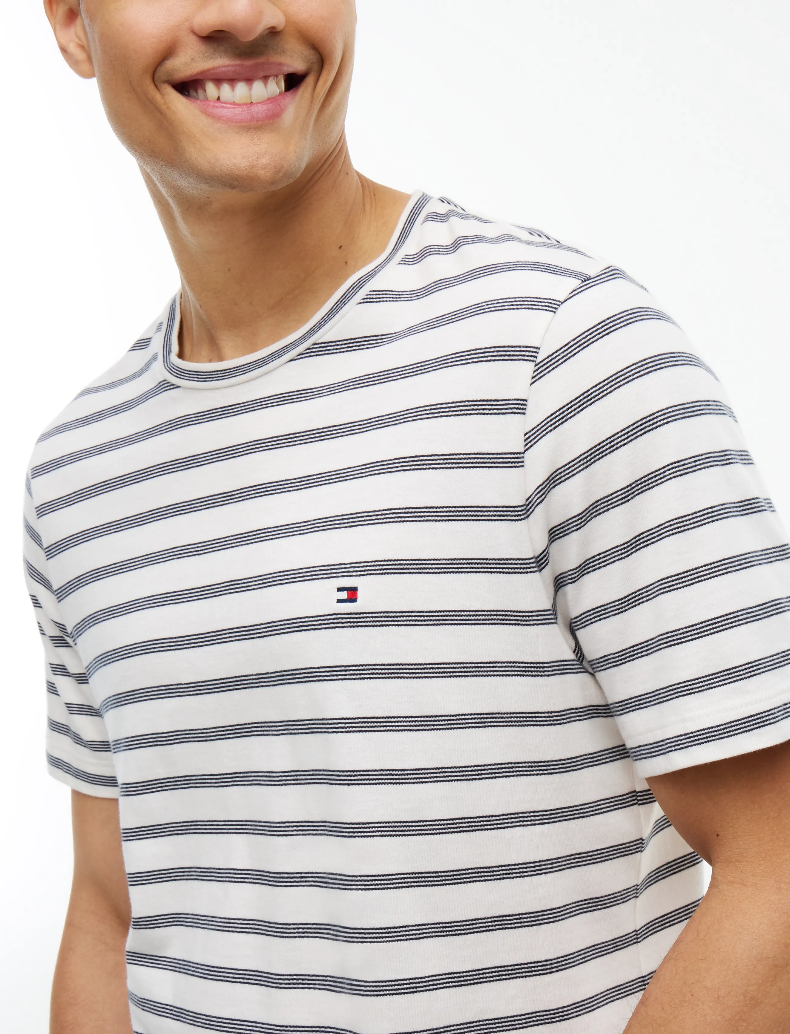 Tommy Hilfiger - ESS SEASONAL REG FIT STRIPE TEE - kortärmade t-shirts - ecru navy blue - 3