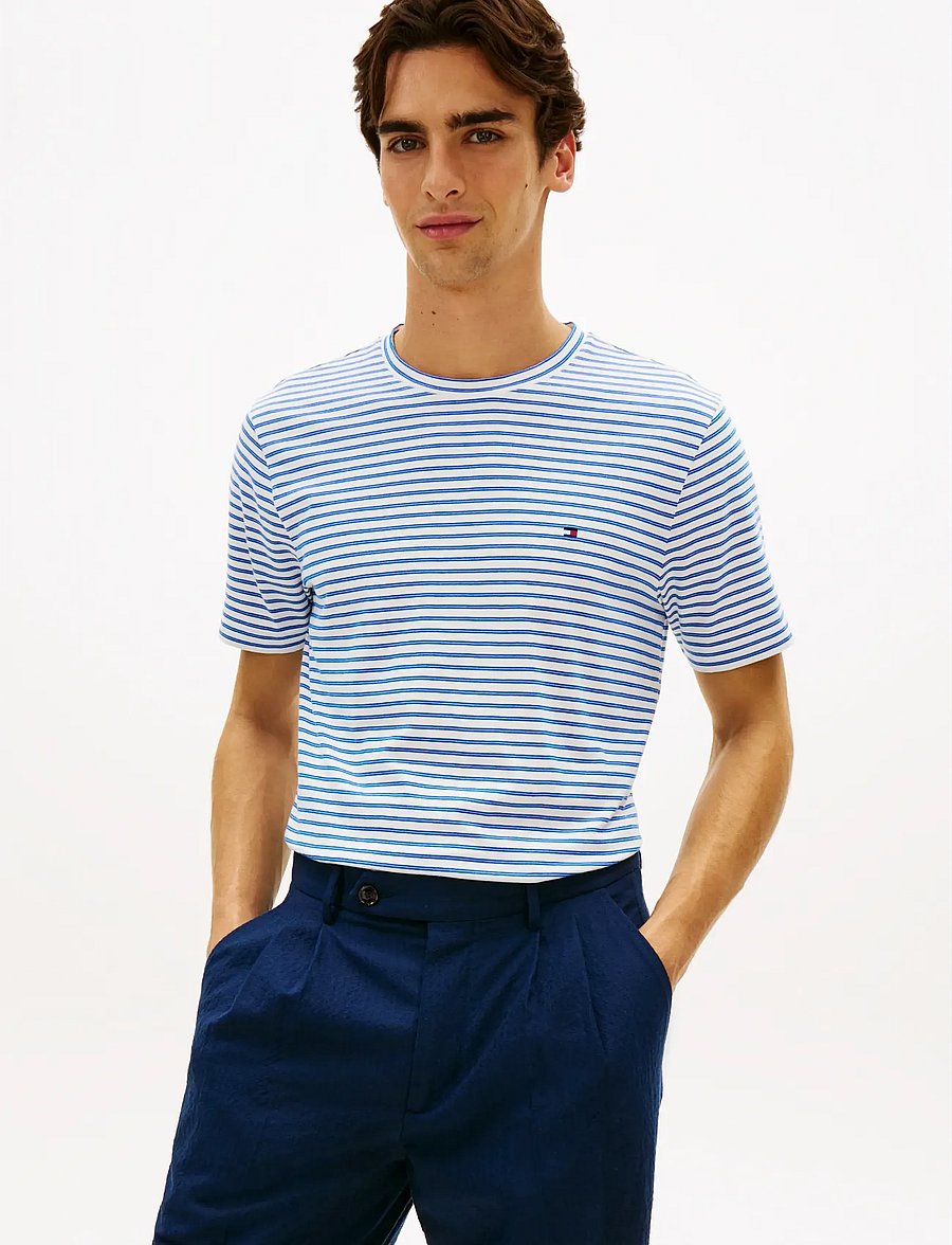 Tommy Hilfiger - ESS SEASONAL REG FIT STRIPE TEE - kortærmede t-shirts - white regal blue stripe - 0