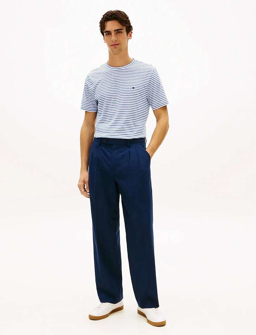 Tommy Hilfiger - ESS SEASONAL REG FIT STRIPE TEE - kortærmede t-shirts - white regal blue stripe - 3