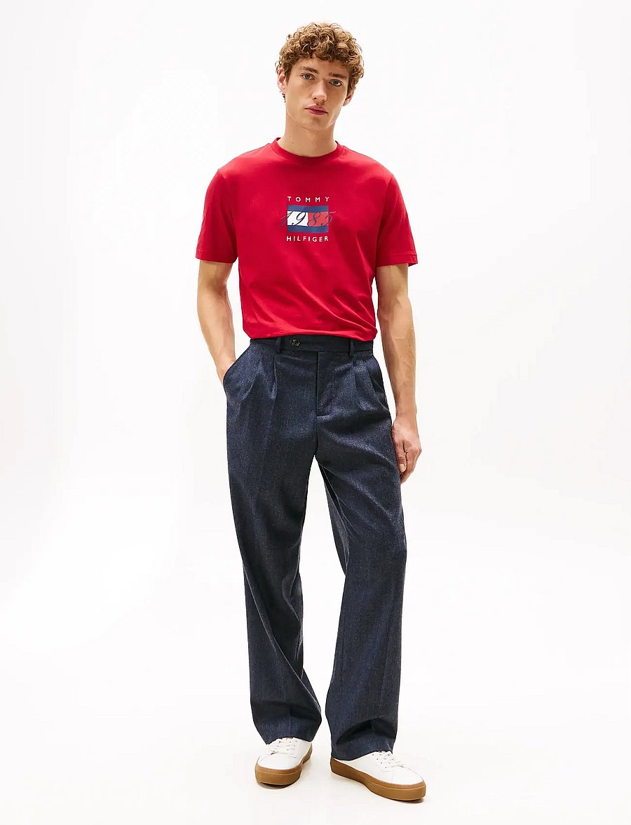 Tommy Hilfiger - LINEAR FLAG GRAPHIC TEE - lühikeste varrukatega t-särgid - medium red - 2