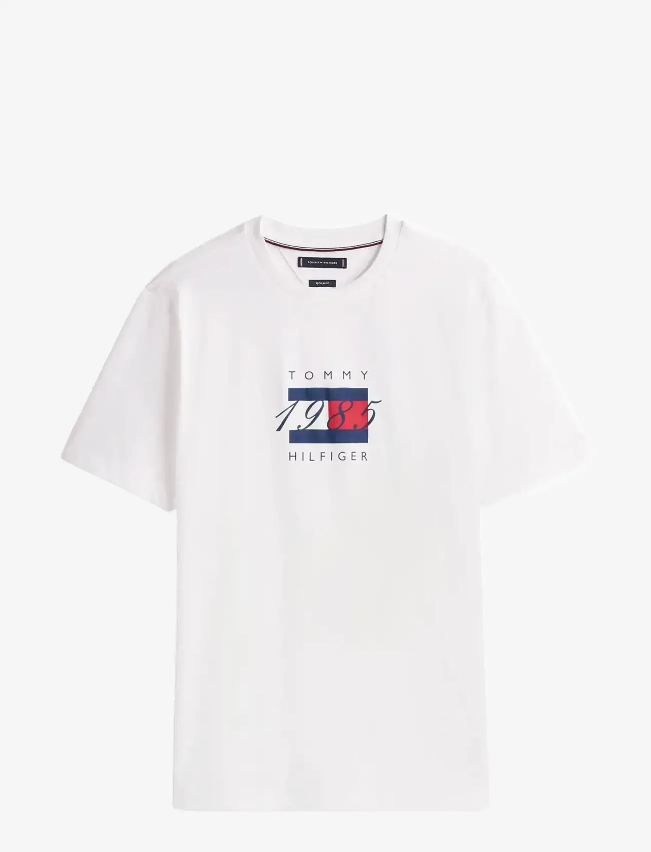 Tommy Hilfiger - LINEAR FLAG GRAPHIC TEE - kortärmade t-shirts - white - 1