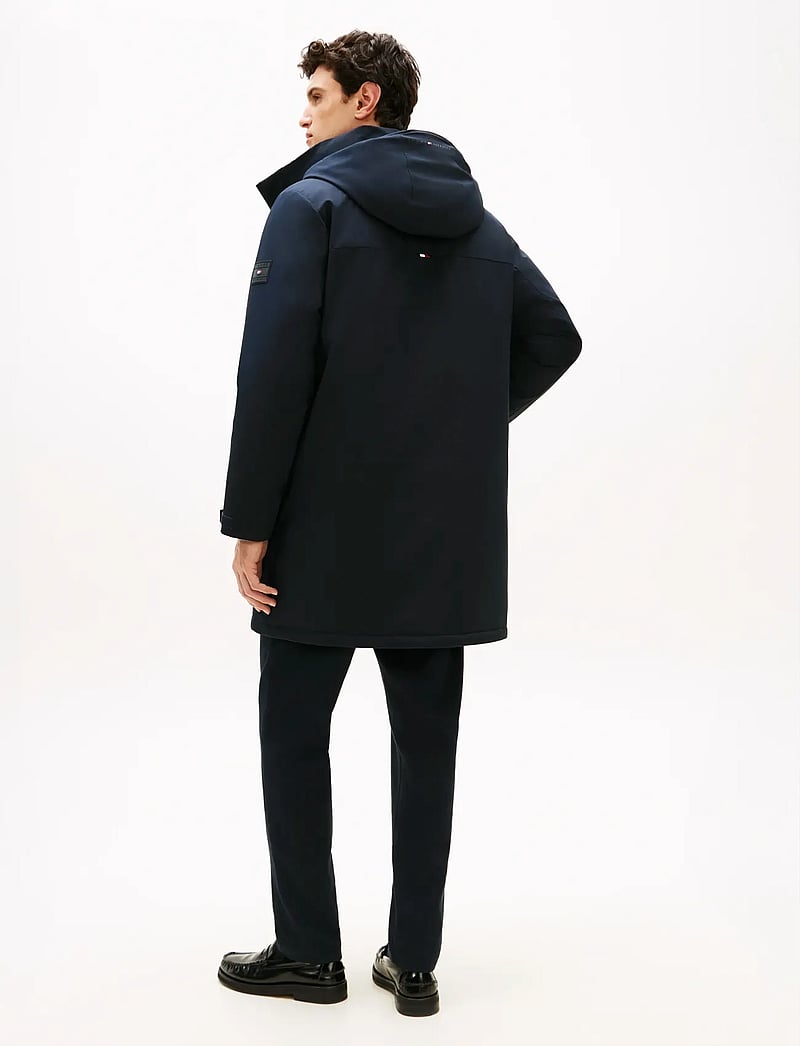 Tommy Hilfiger - TECH HOODED PADDED PARKA - talvejoped - desert sky - 2