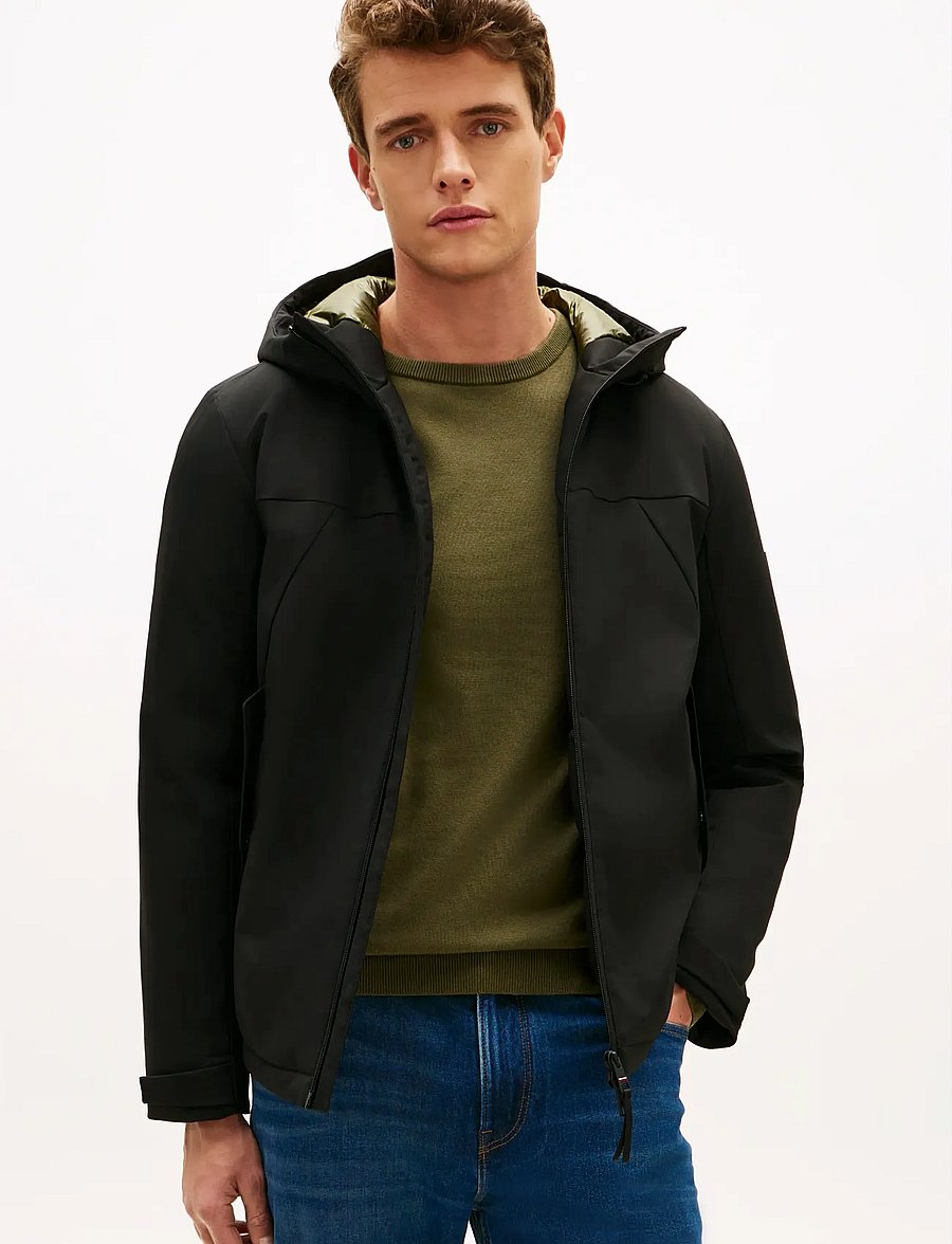 Tommy Hilfiger - TECH HOODED SHORT PADDED JACKET - gefütterte jacken - black - 0