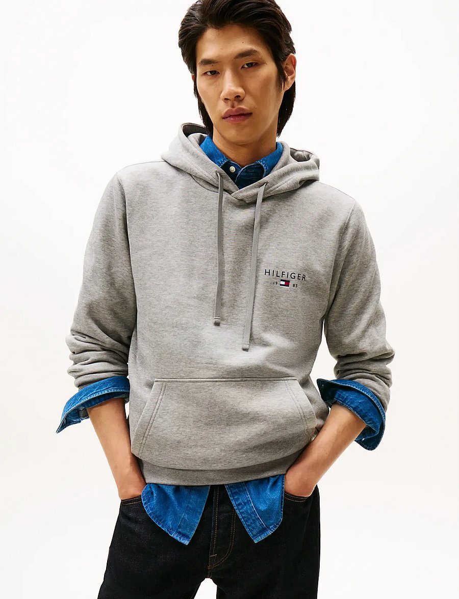 Tommy Hilfiger - BRAND LOVE SMALL HILFIGER HOODIE - sweats à capuche - medium grey heather - 0