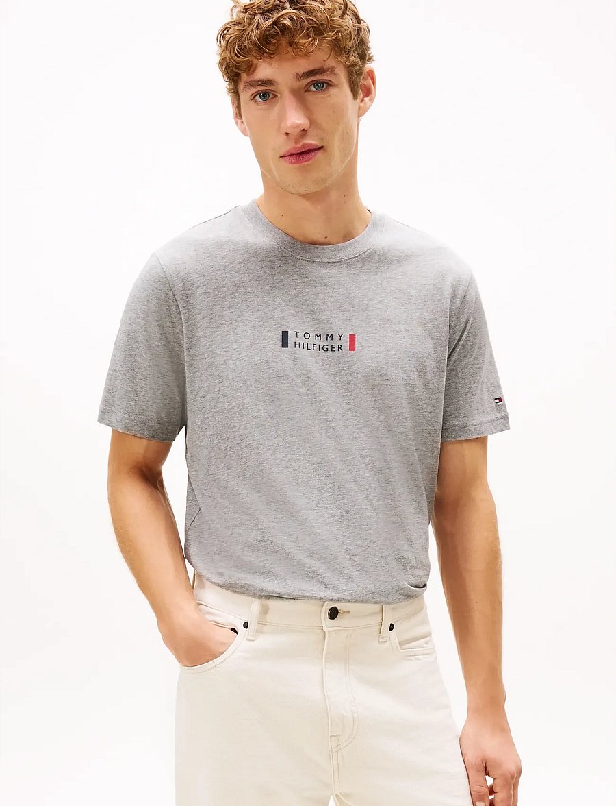Tommy Hilfiger - BRAND LOVE SMALL CENTER TEE - lühikeste varrukatega t-särgid - medium grey heather - 0