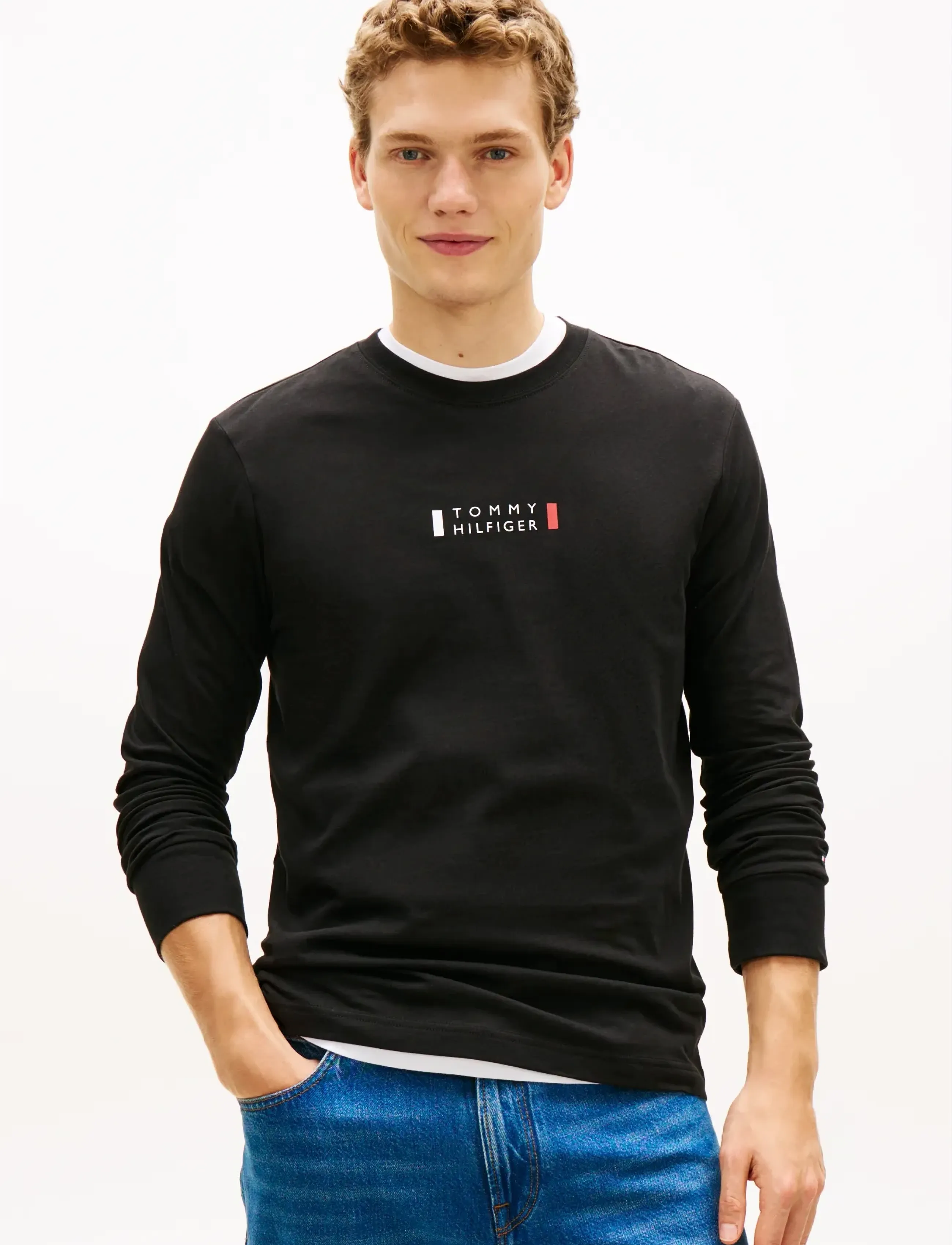 Tommy Hilfiger BRAND LOVE LS TEE - Kläder - BLACK / black
