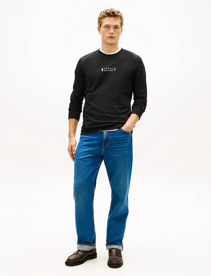 Tommy Hilfiger - BRAND LOVE LS TEE - långärmade t-shirts - black - 2