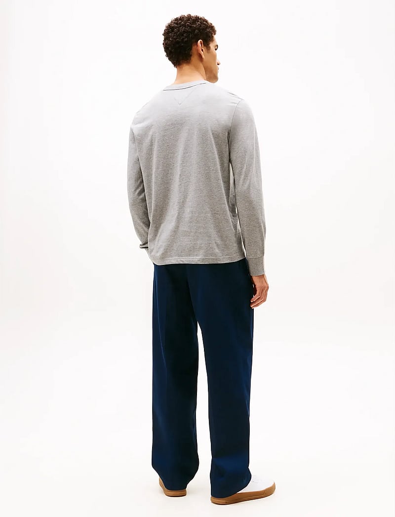 Tommy Hilfiger - BRAND LOVE LS TEE - långärmade t-shirts - medium grey heather - 3