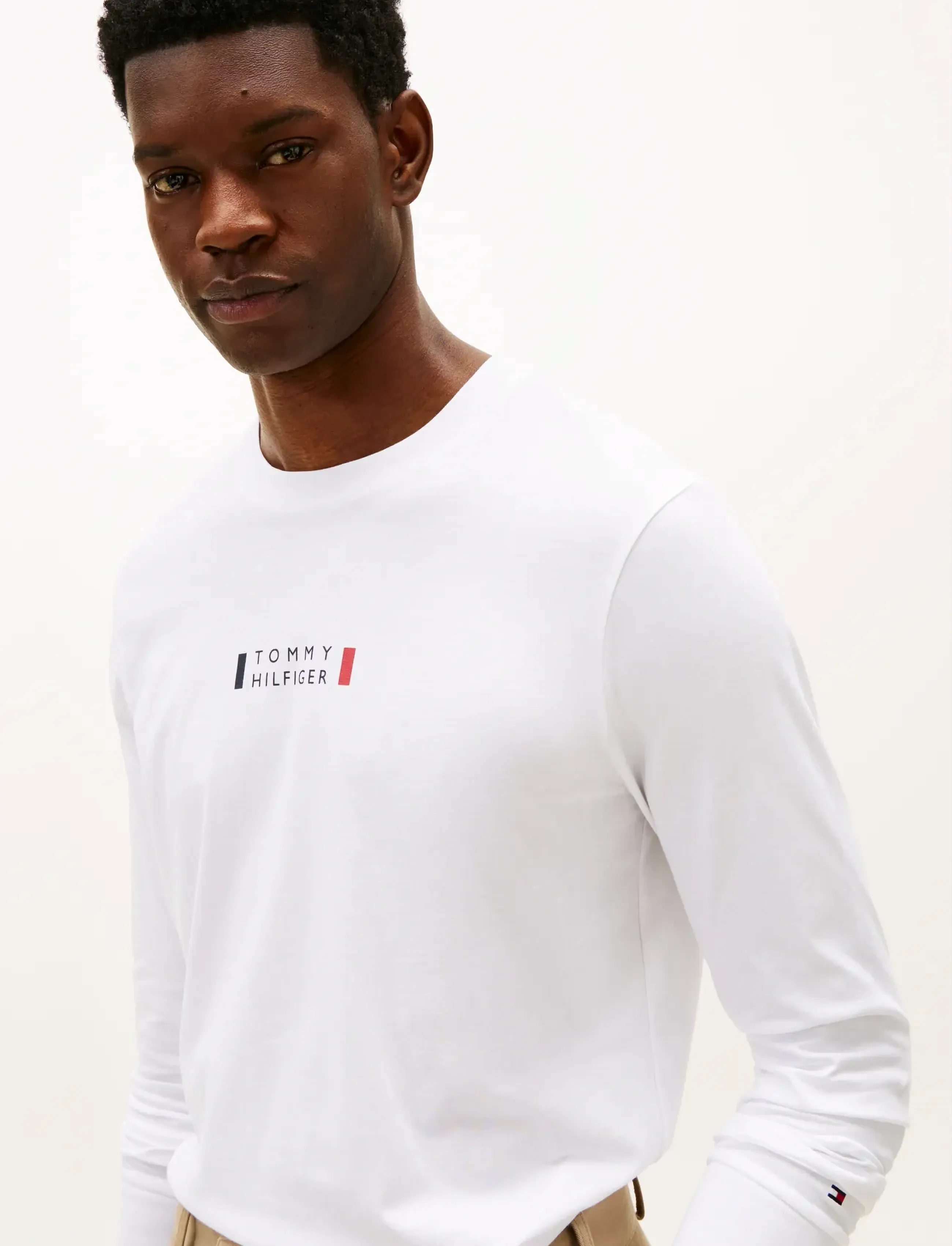 Tommy Hilfiger - BRAND LOVE LS TEE - t-shirts à manches longues - white - 4