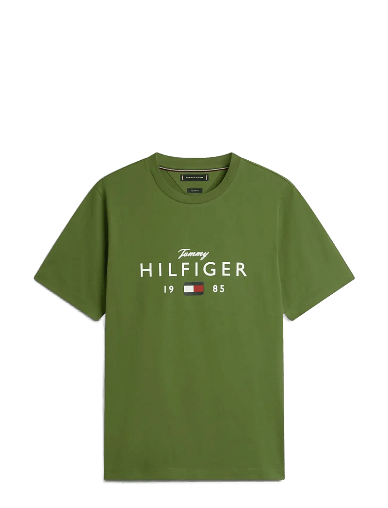 Tommy Hilfiger - BRAND LOVE BIG HILFIGER TEE - kortärmade t-shirts - mountain pine - 1
