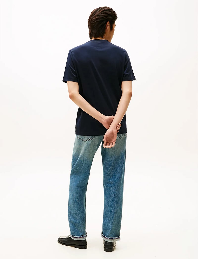 Tommy Hilfiger - BRAND LOVE SMALL HILFIGER TEE - lühikeste varrukatega t-särgid - desert sky - 3