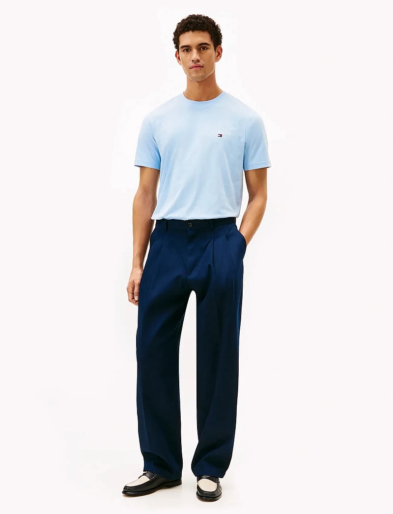 Tommy Hilfiger - BRAND LOVE SMALL HILFIGER TEE - kortærmede t-shirts - well water - 2