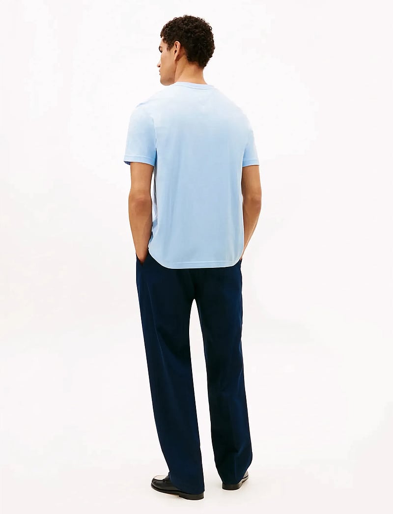 Tommy Hilfiger - BRAND LOVE SMALL HILFIGER TEE - kortærmede t-shirts - well water - 3