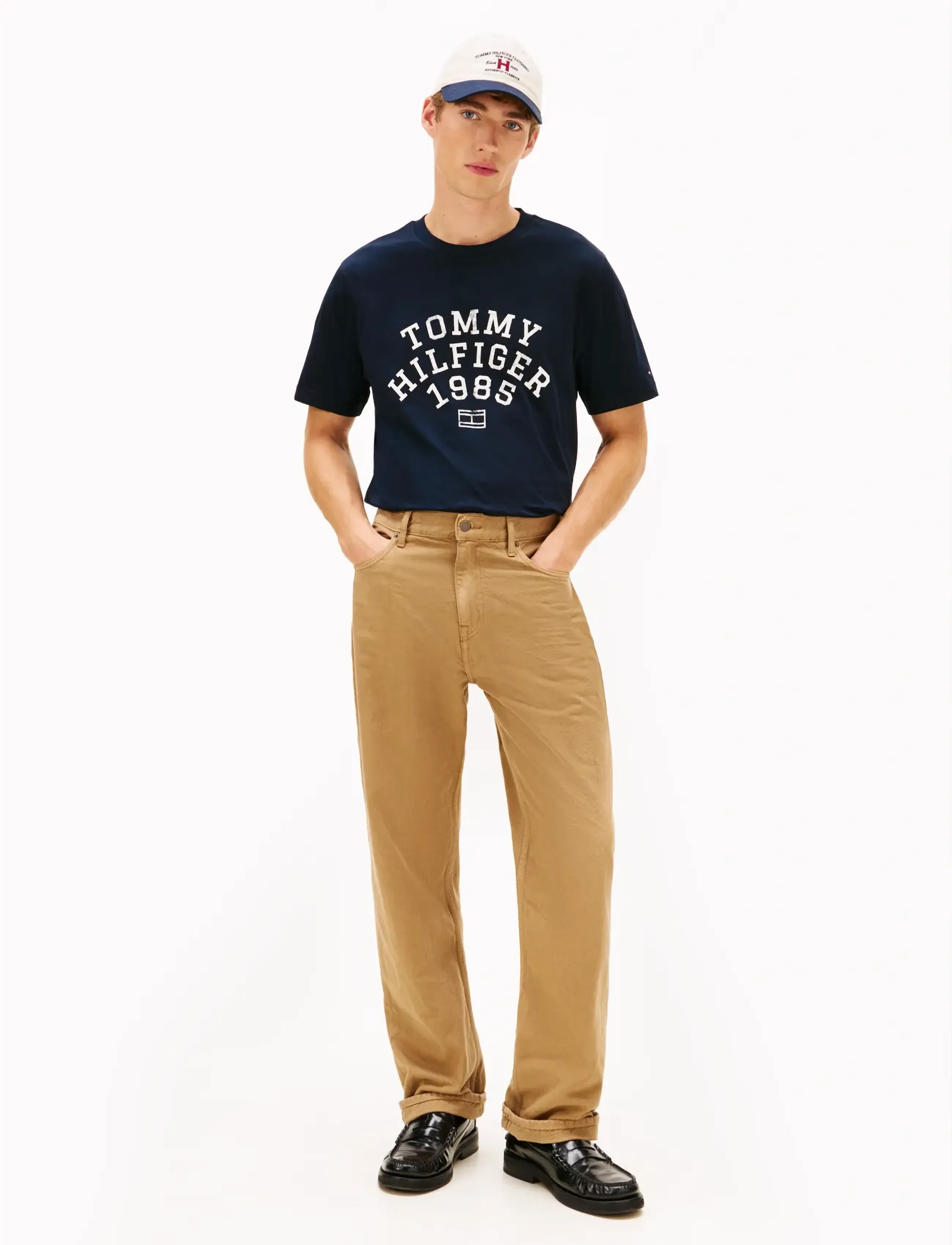 Tommy Hilfiger - HILFIGER ARCH TEE - kortärmade t-shirts - desert sky - 2