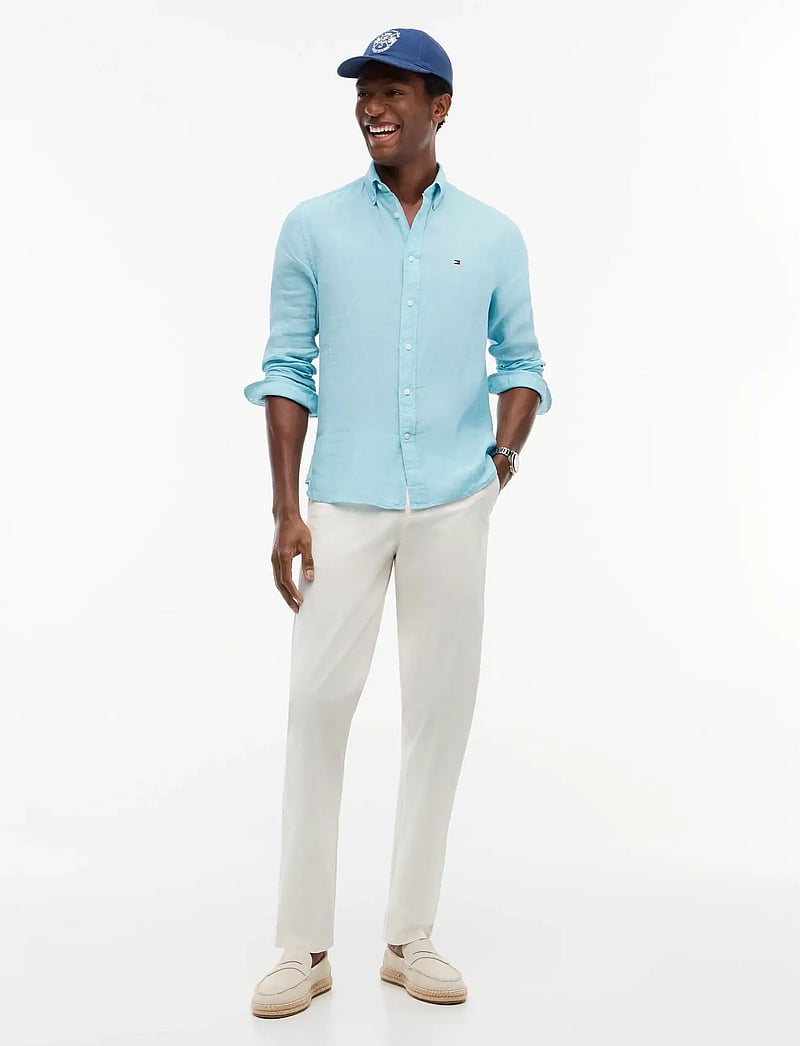 Tommy Hilfiger - PIGMENT DYED LI SOLID RF SHIRT - hørskjorter - arctic aqua - 4