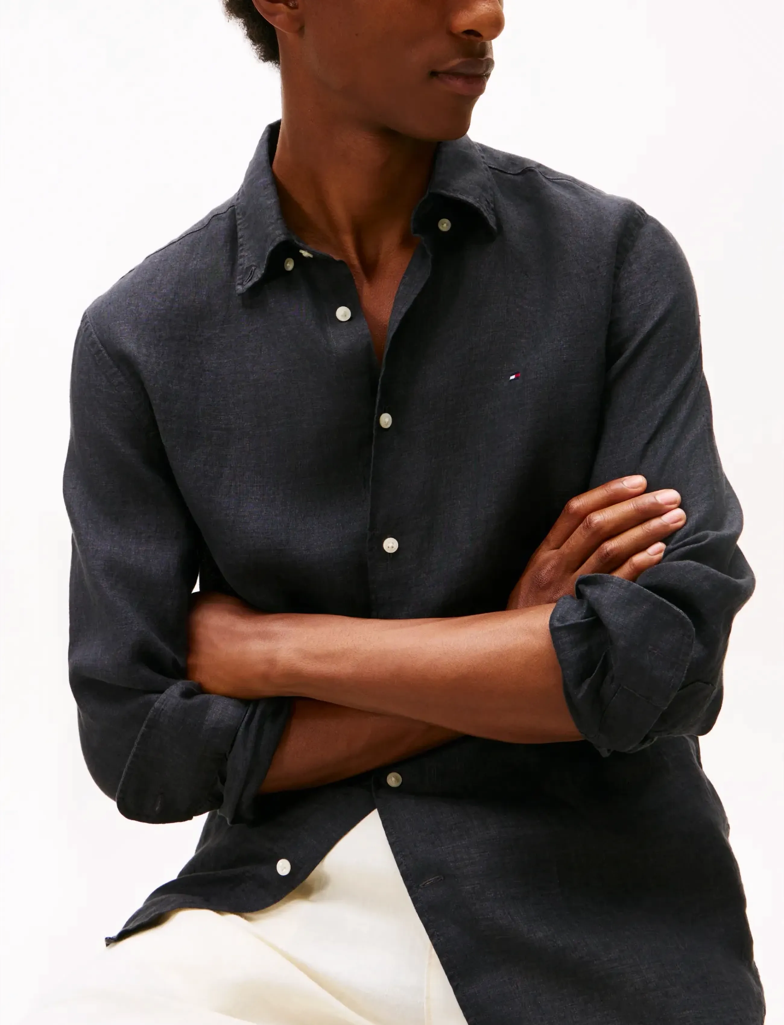 Tommy Hilfiger - PIGMENT DYED LI SOLID RF SHIRT - linased särgid - black - 4