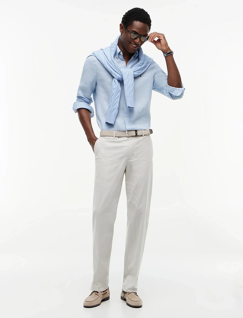 Tommy Hilfiger - PIGMENT DYED LI SOLID RF SHIRT - hørskjorter - breezy blue - 4