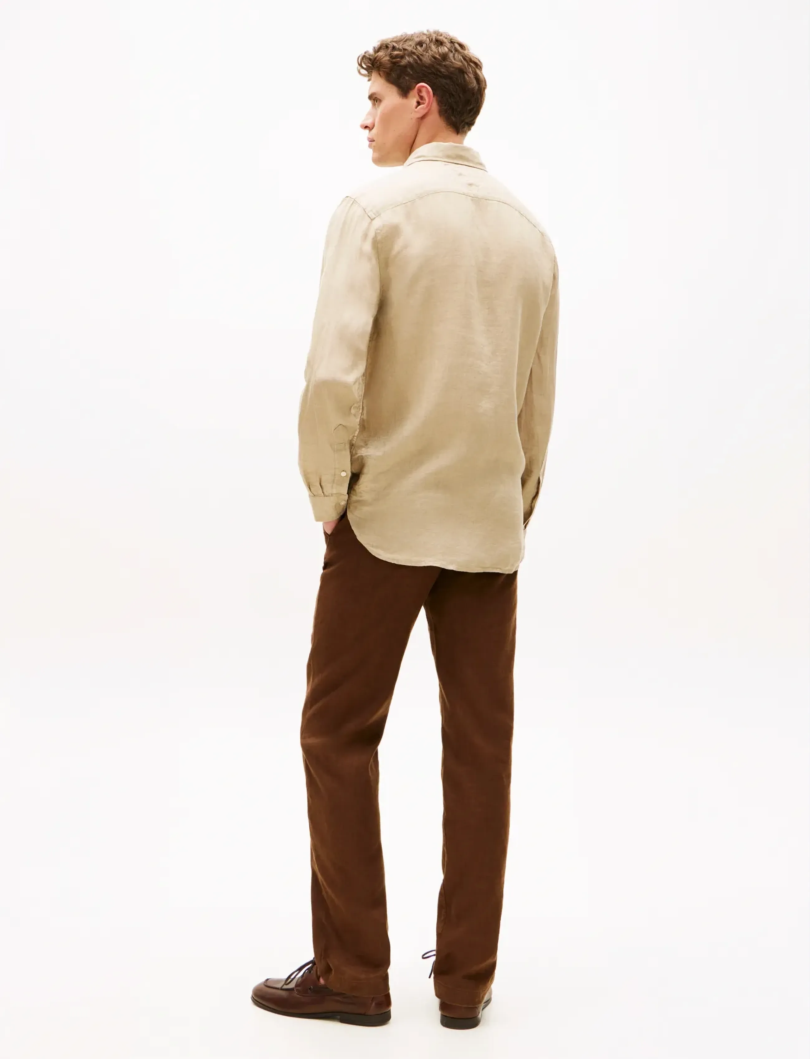 Tommy Hilfiger - PIGMENT DYED LI SOLID RF SHIRT - linneskjortor - sandalwood - 2