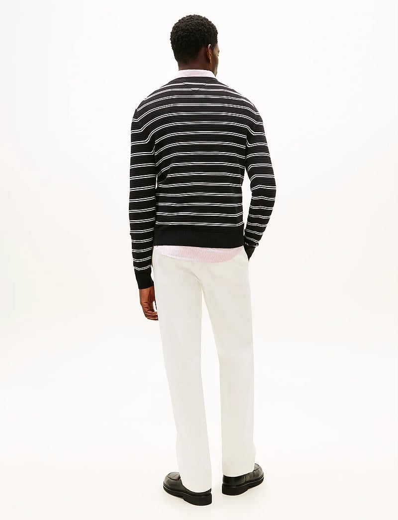 Tommy Hilfiger - SEASONAL STRUCTURE CNECK - rund hals - black ivory petal - 3