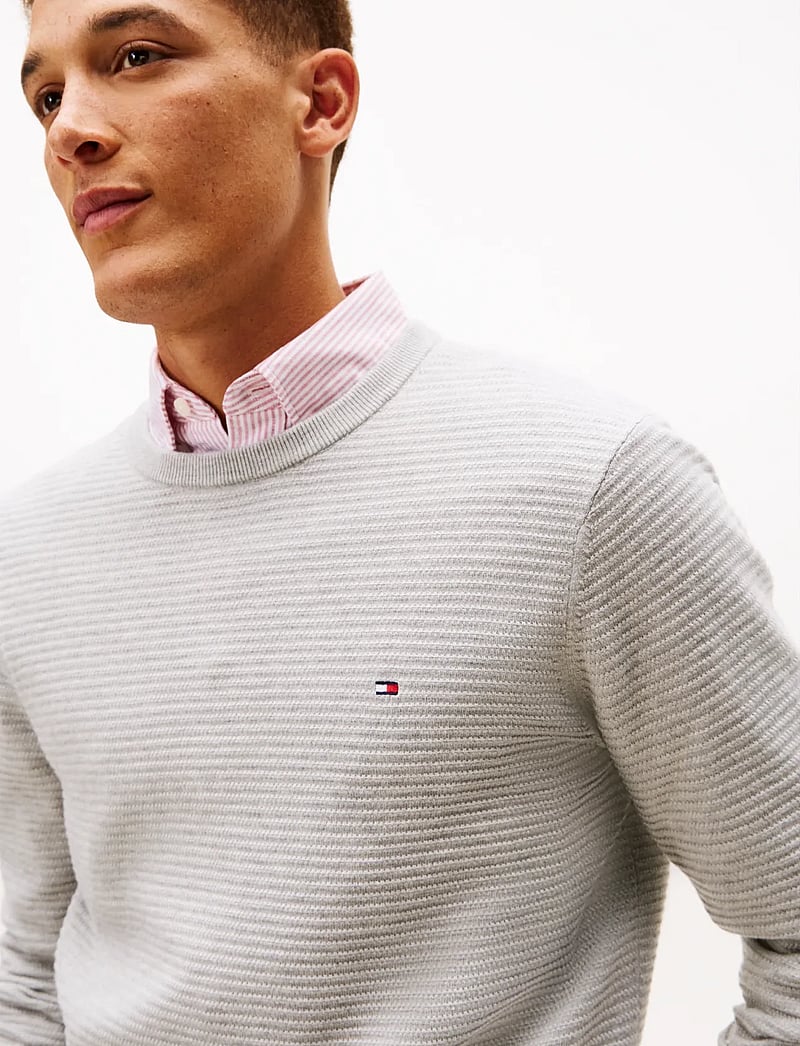 Tommy Hilfiger - SEASONAL STRUCTURE CNECK - rund hals - light grey heather - 4