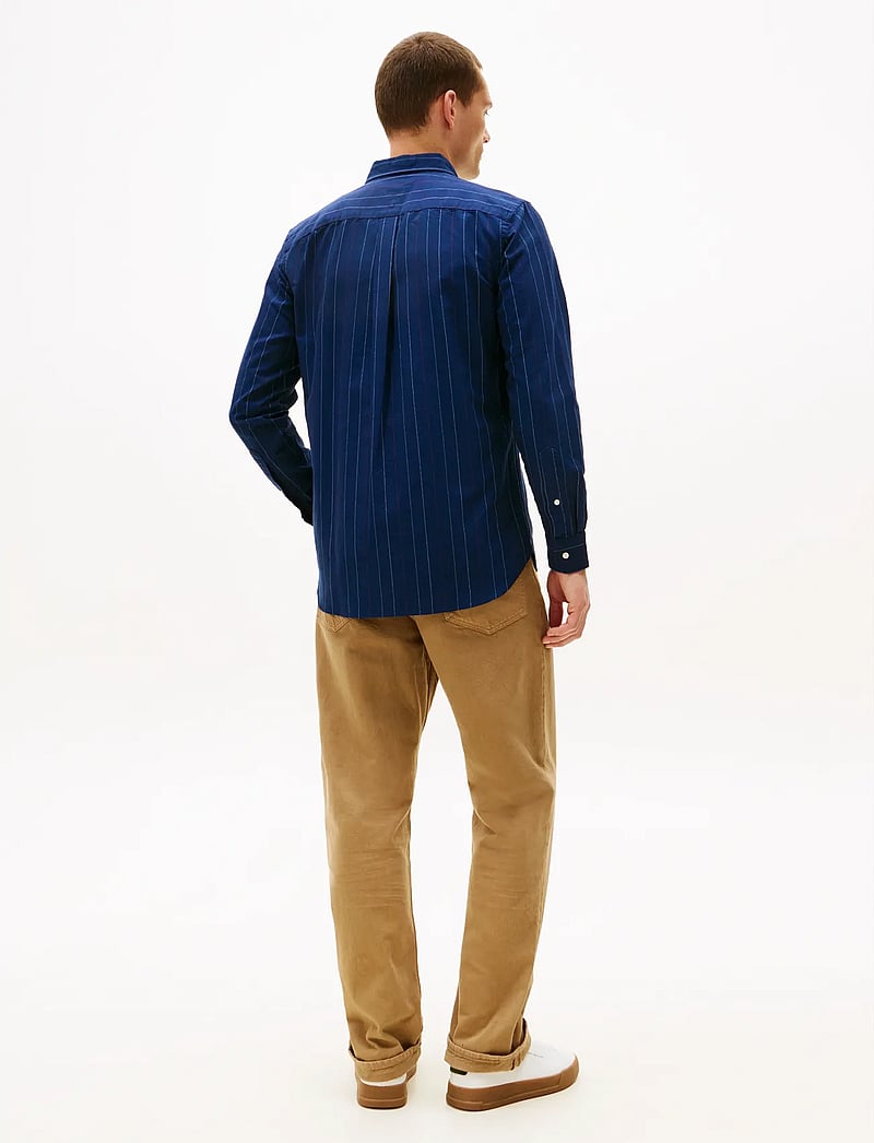 Tommy Hilfiger - HERITAGE OXFORD PIN STRIPE SHIRT - oxford-skjortor - preppy navy - 3