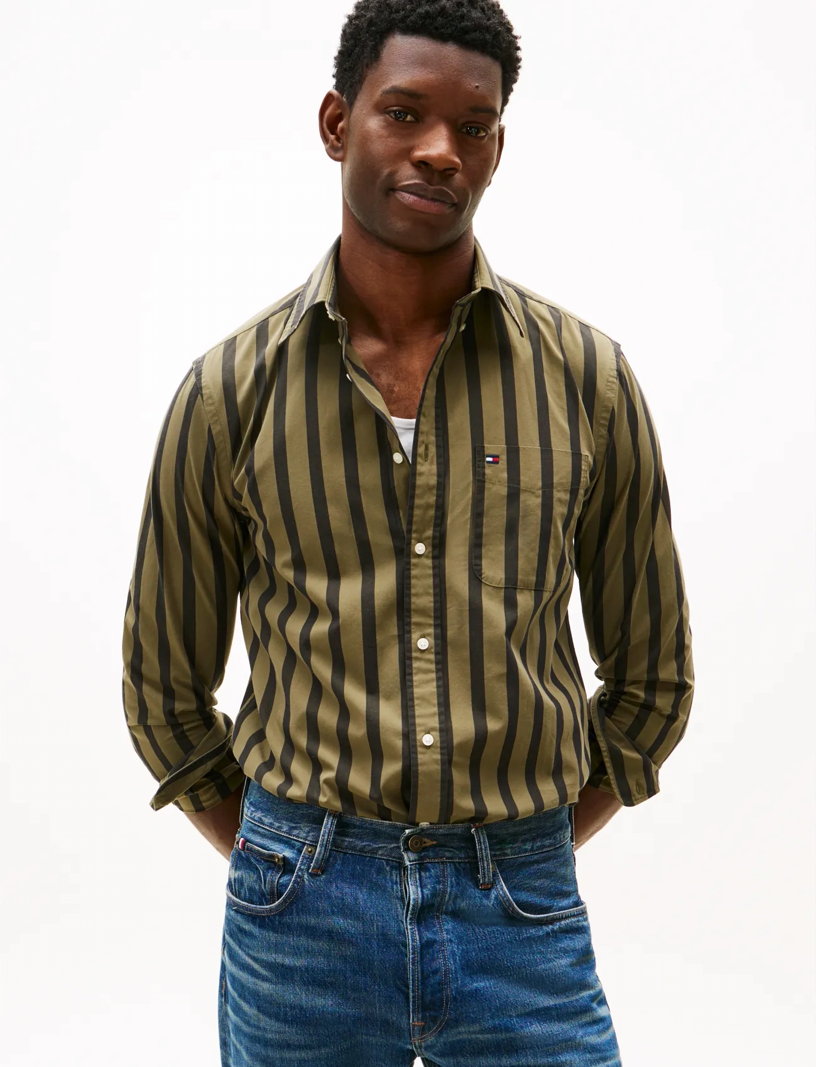 Tommy Hilfiger FLEX POPLIN BOLD STRIPE SHIRT - Särgid - UTILITY OLIVE   STRIPE / khaki/green