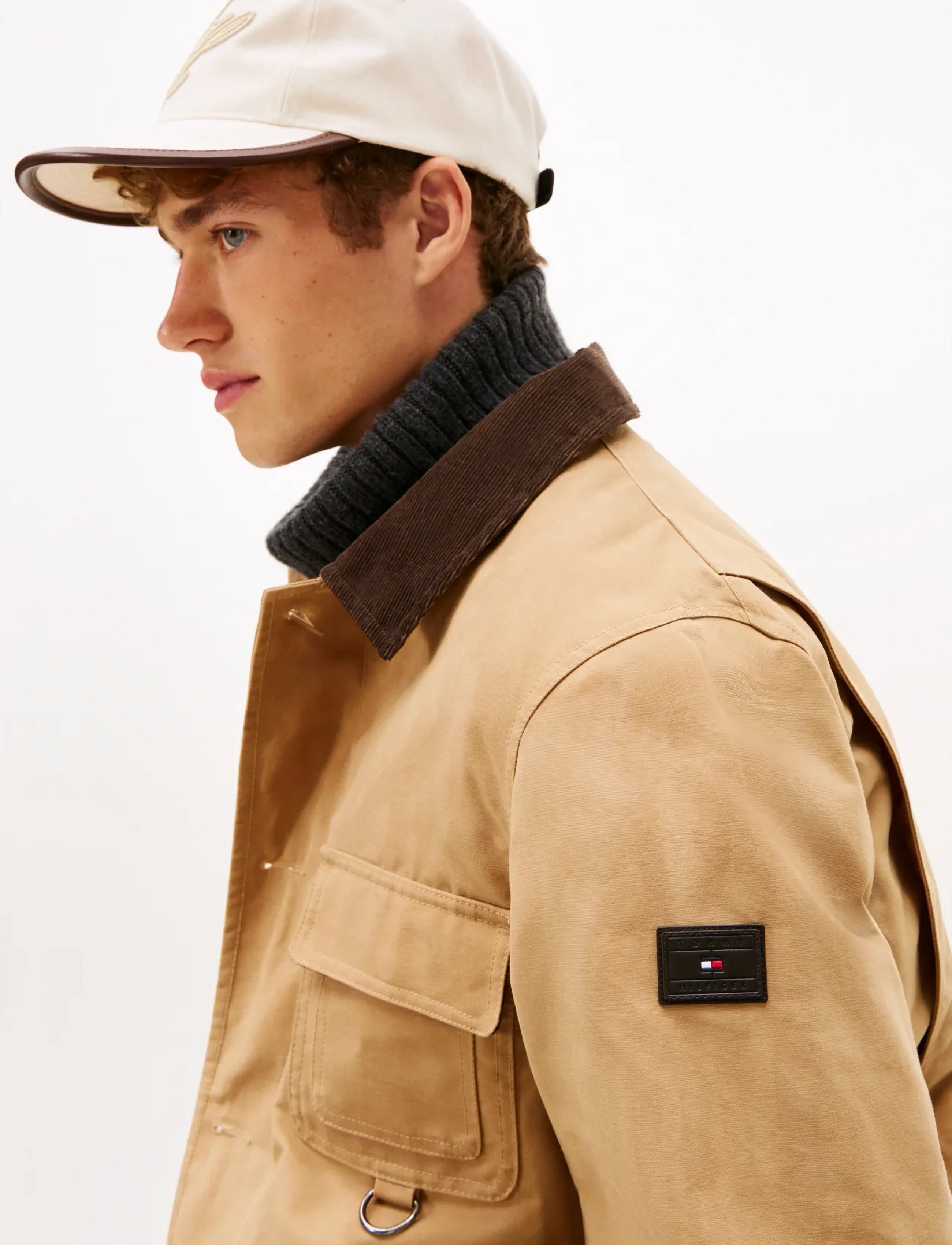 Tommy Hilfiger - WAXED BARN JACKET - Õhukesed jakid - safari canvas - 4