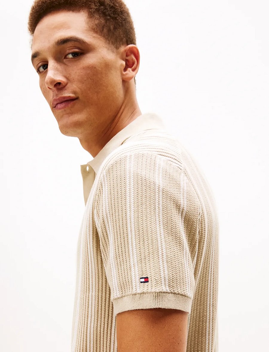 Tommy Hilfiger - KNITTED VERTICAL STRIPE SS POLO - kootud polosärgid - sandalwood - 4