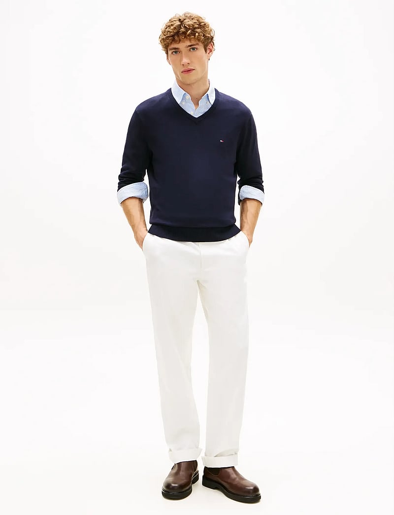 Tommy Hilfiger - ESSENTIAL COTTON V NECK - v-ausschnitt - desert sky - 3