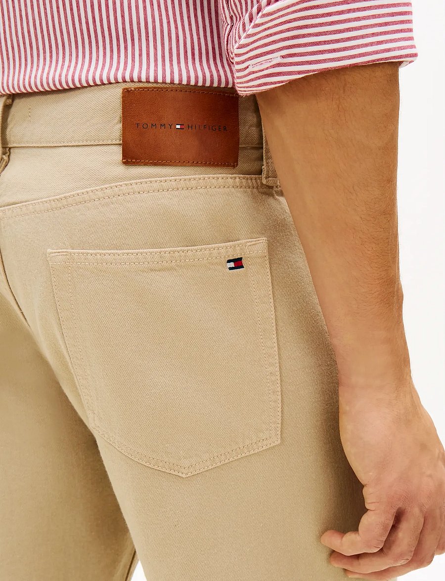 Tommy Hilfiger - REGULAR STRAIGHT DOVER GMD - regular jeans - sandalwood - 4