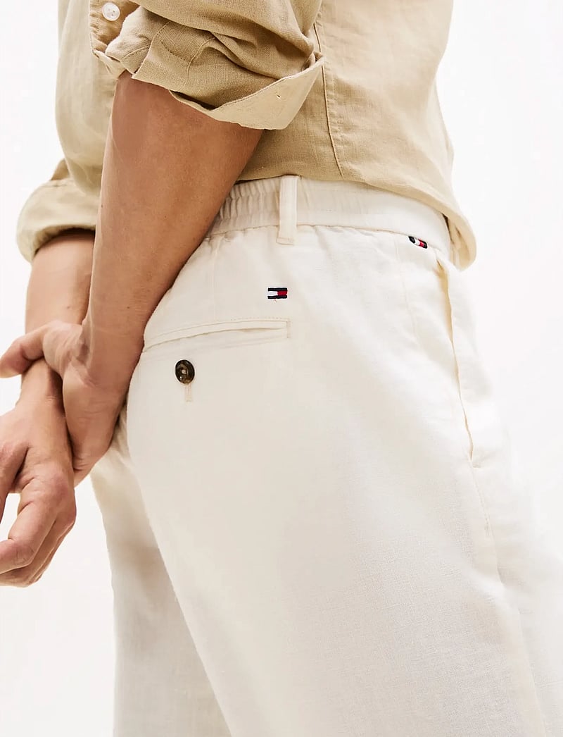 Tommy Hilfiger - DENTON SORONA LINEN - lininės kelnės - ivory petal - 4