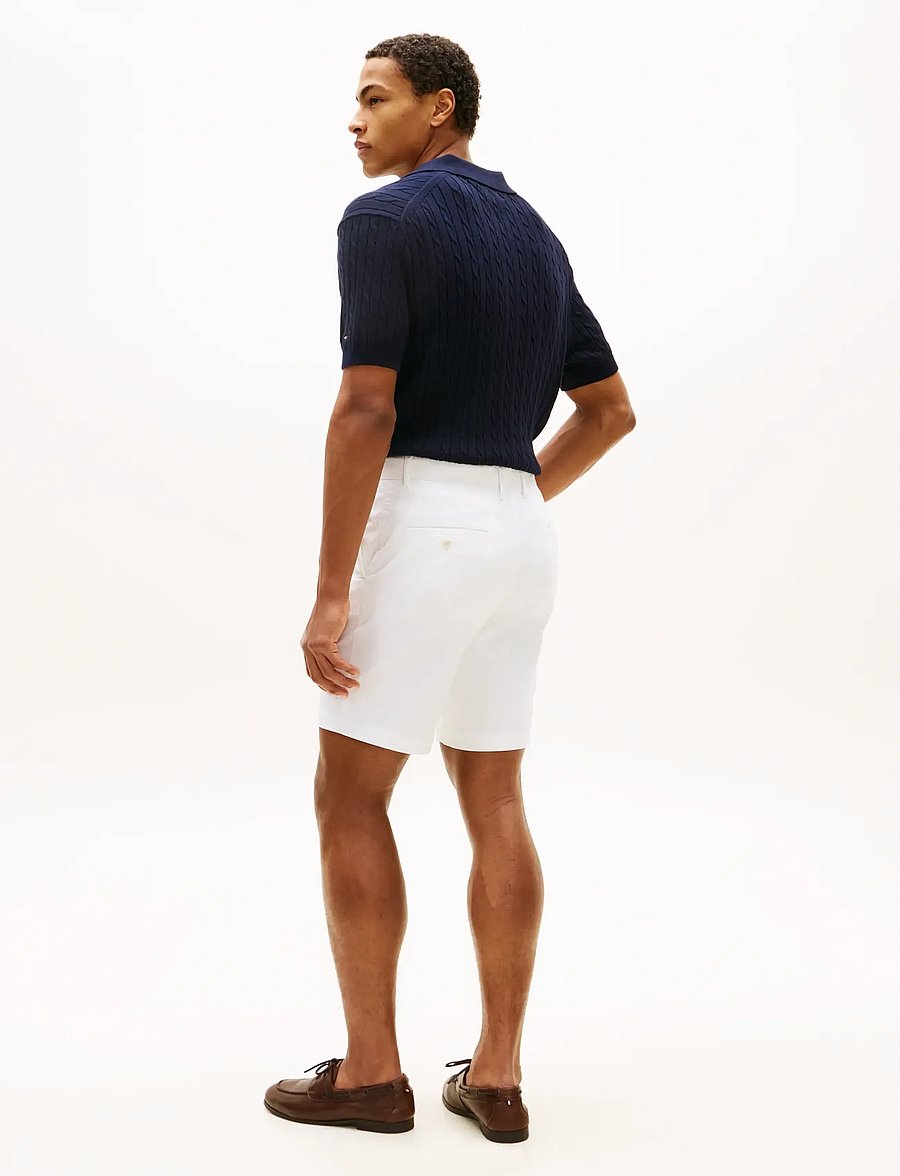 Tommy Hilfiger - DOVER 8 INC ESS TWILL SHORT - casual shorts - th optic white - 2