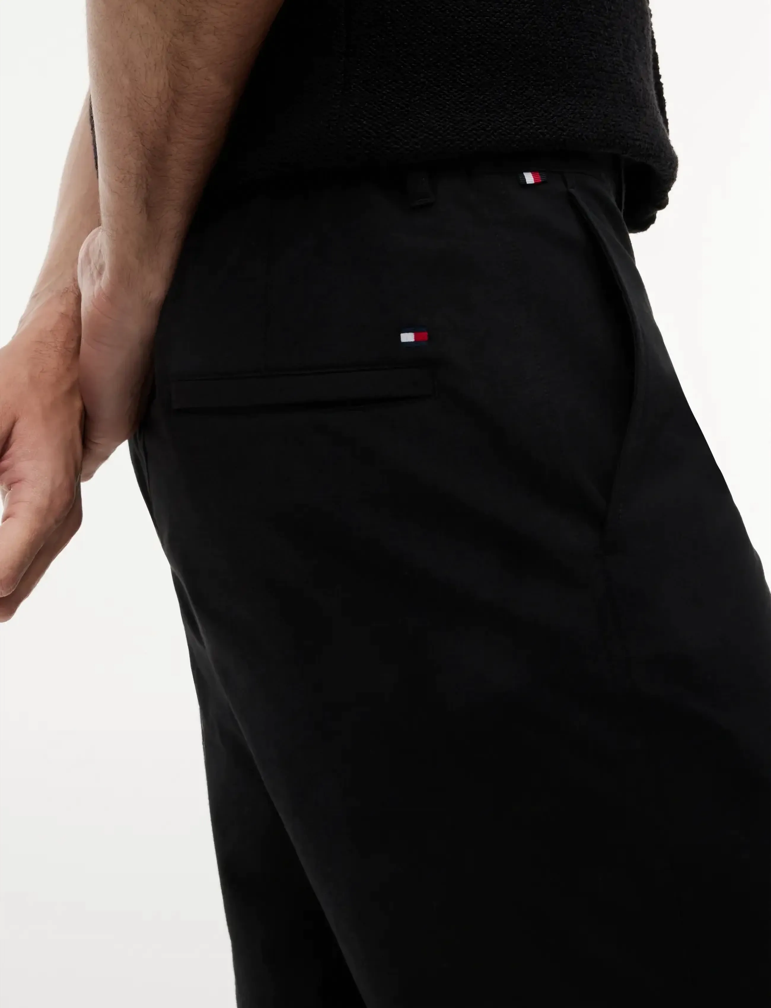 Tommy Hilfiger - DOVER 8 INC ALL DAY SHORT - chinos shorts - black - 4