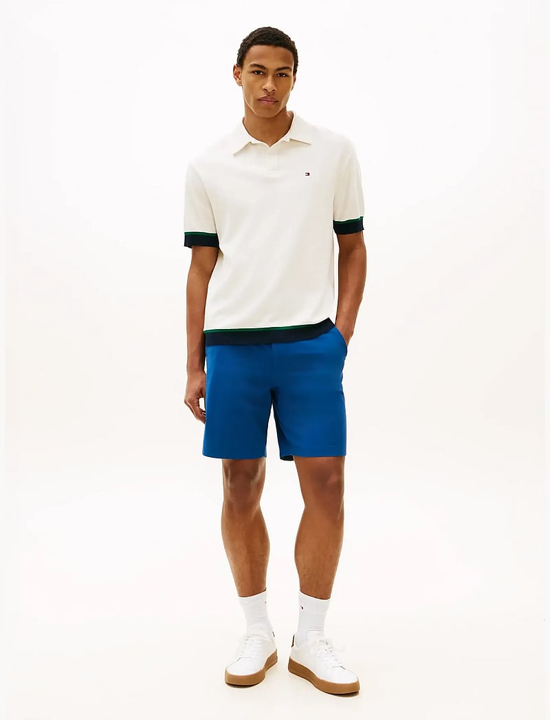 Tommy Hilfiger - DOVER 8" ALL DAY SHORT - chinos shorts - blue jean - 3
