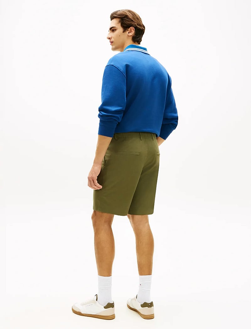 Tommy Hilfiger - DOVER 8" ALL DAY SHORT - chinos shorts - dark artichoke - 2
