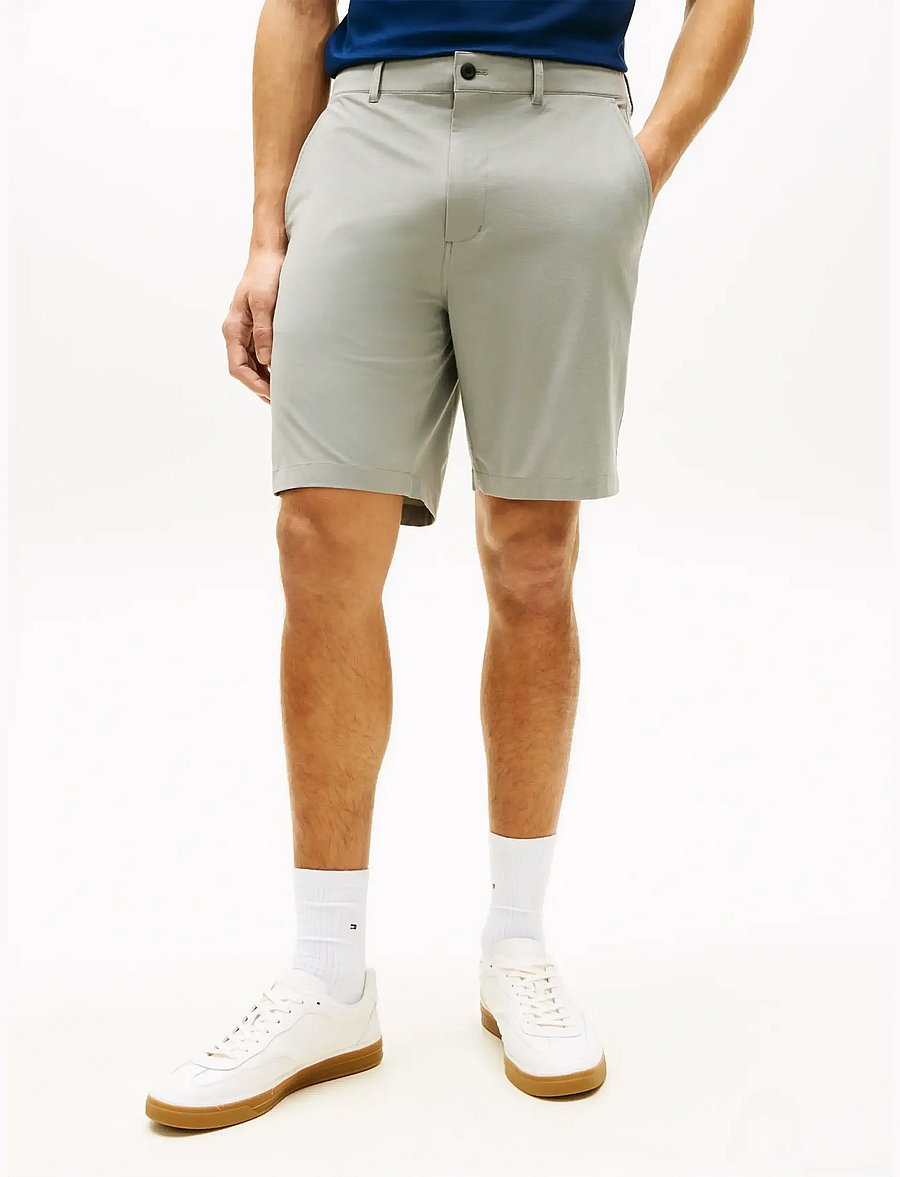 Tommy Hilfiger - DOVER 8" ALL DAY SHORT - chinos shorts - hydrogen grey - 0