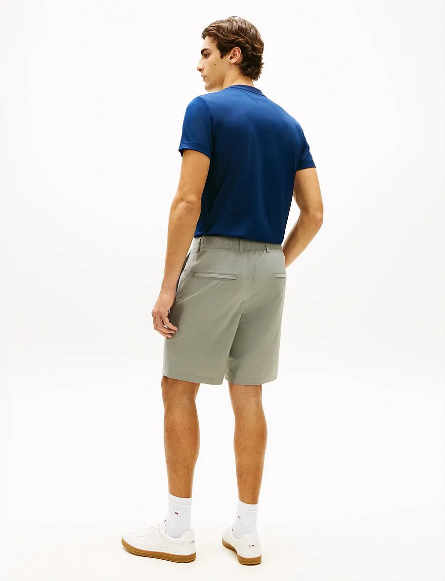 Tommy Hilfiger - DOVER 8" ALL DAY SHORT - chinos shorts - hydrogen grey - 2