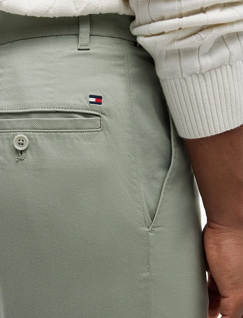 Tommy Hilfiger - DENTON 9.5 INC PRINTED STRUCTURE - chinos shorts - minty grey - 4