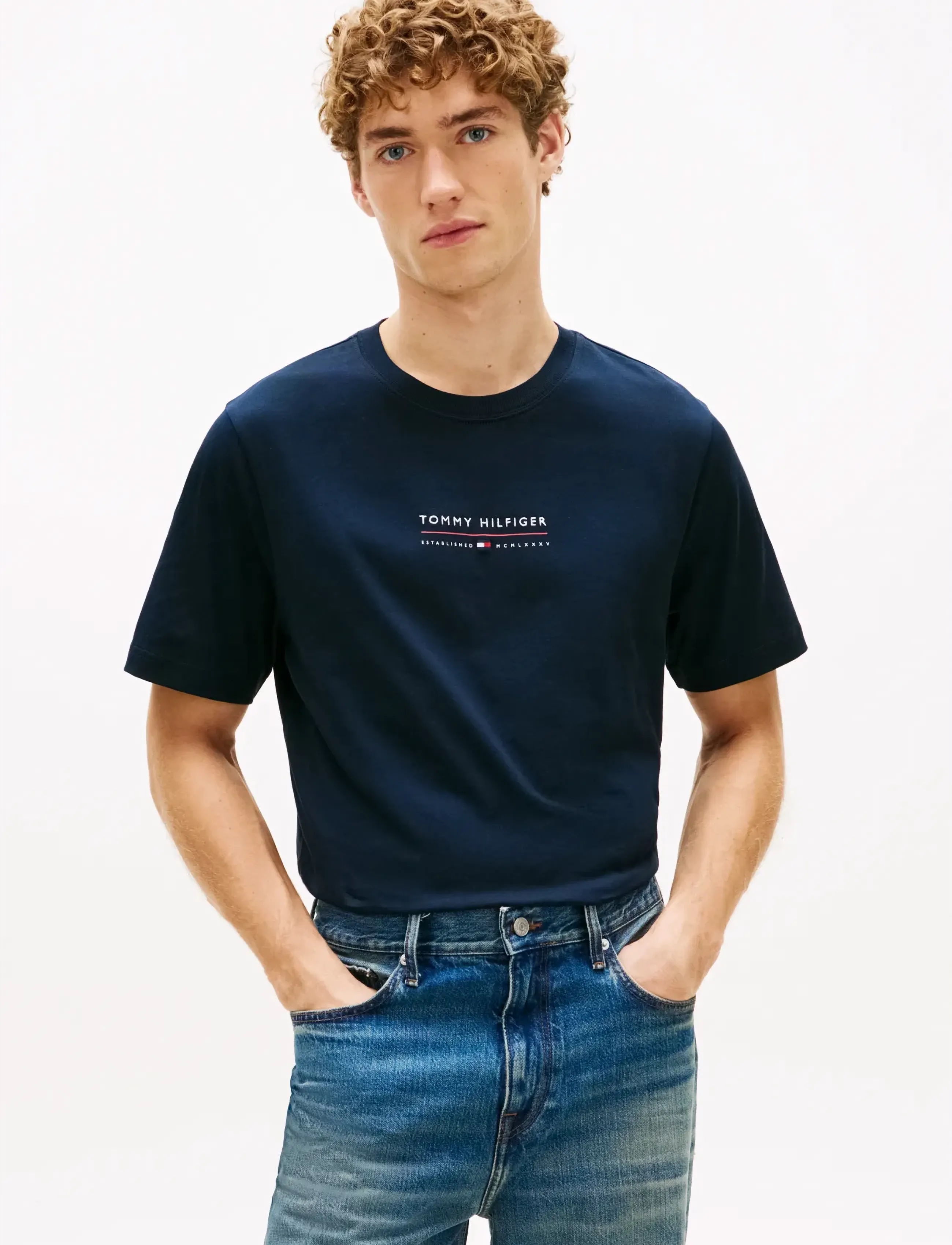 Tommy Hilfiger BRAND LOVE LOCKUP TEE - Iedvesma - DESERT SKY / navy