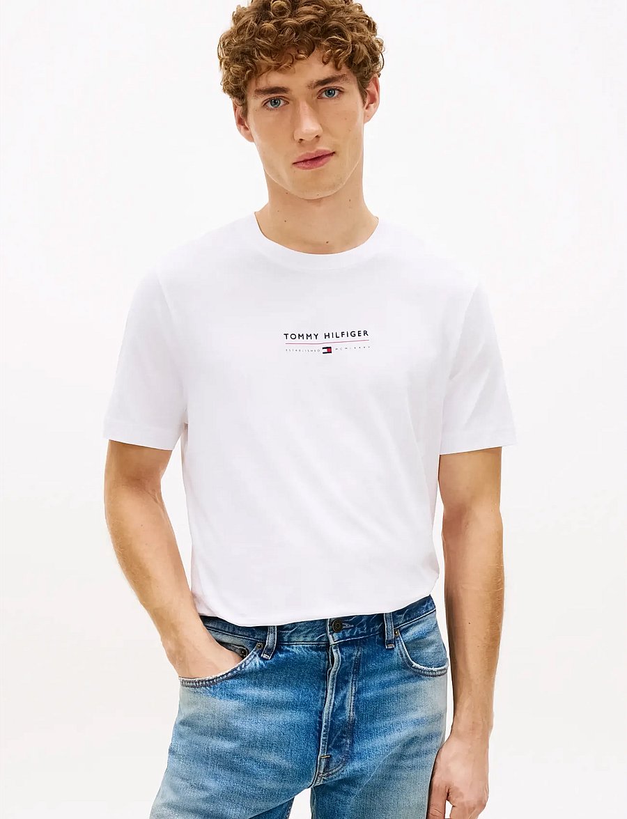 Tommy Hilfiger - BRAND LOVE LOCKUP TEE - lühikeste varrukatega t-särgid - white - 0